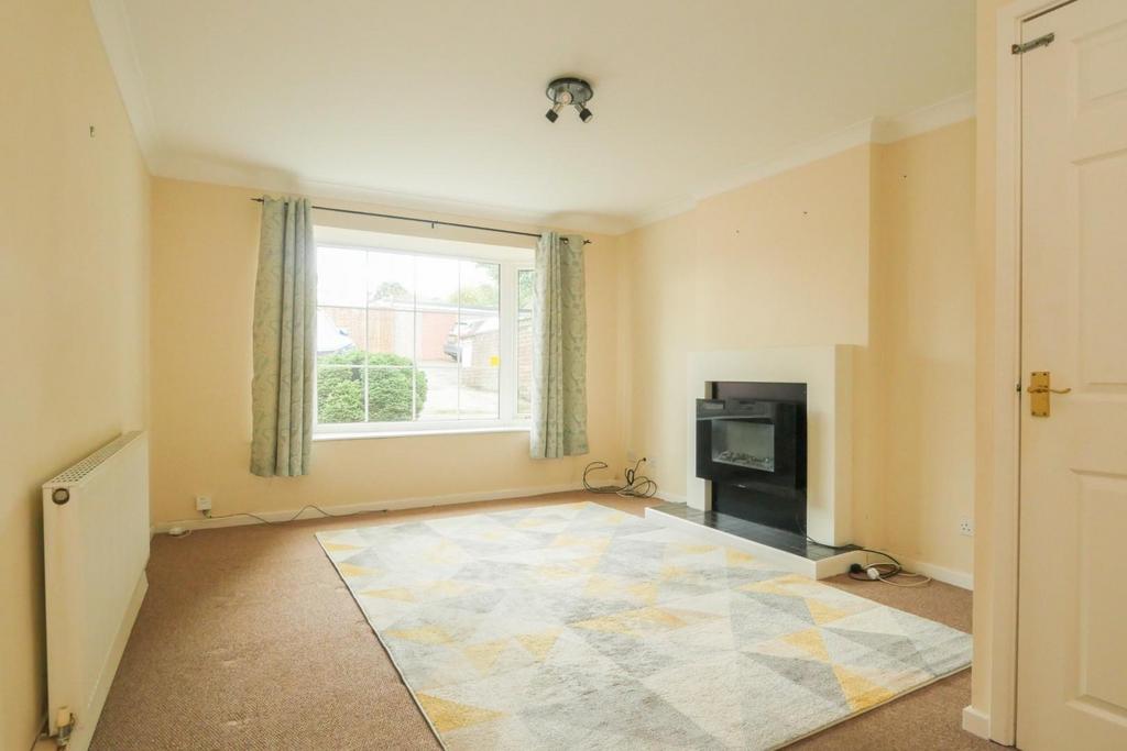 Living/dining room