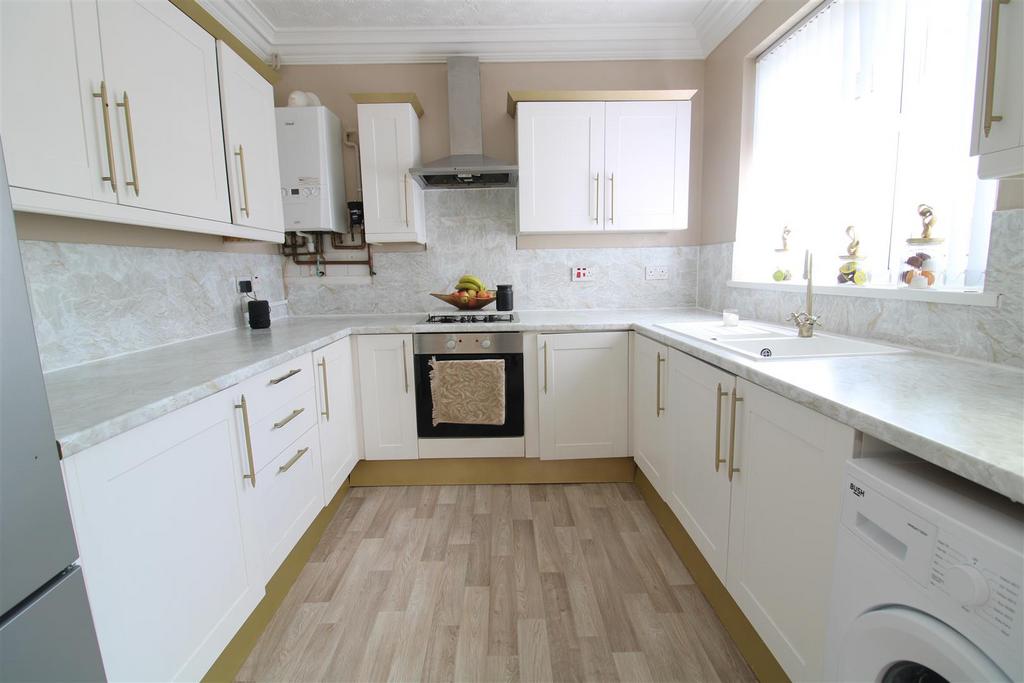 Beaumont Hill, Darlington 2 bed detached bungalow for sale £280,000