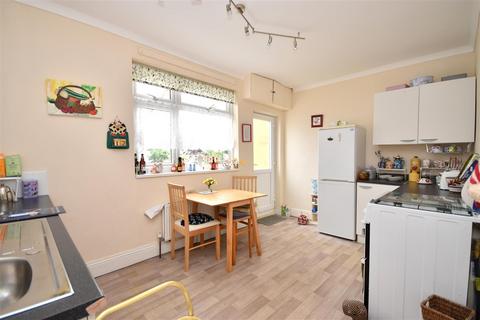 2 bedroom end of terrace house for sale - Bannister Street, Withernsea HU19