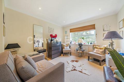 2 bedroom flat for sale - Lowlands Court, Victoria Road, Mill Hill, NW7