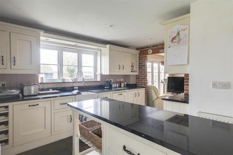 4 bedroom detached house for sale, Seaway, St. Lawrence, Southminster