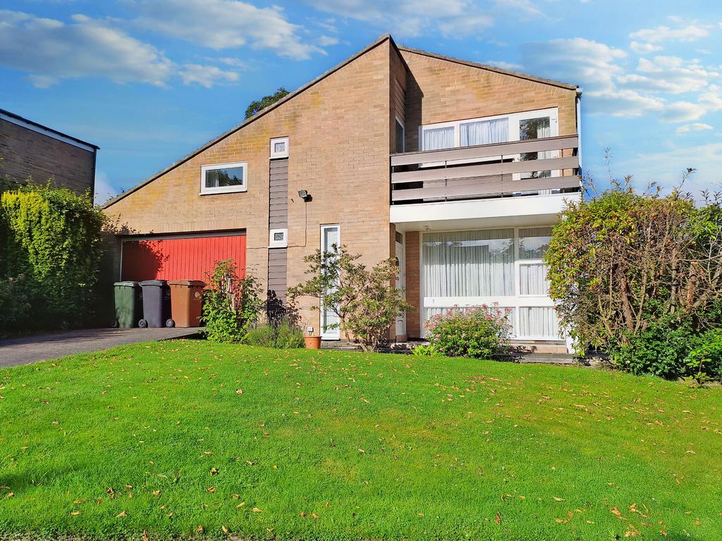 Elvaston Grove, ., Hexham, Northumberland, NE46 2HR 4 bed detached