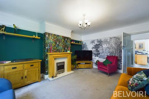 4 bedroom detached house to rent, Lightwood Road, Stoke On Trent, ST3