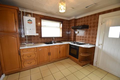 4 Ochilview, Devonside, Tillicoultry, FK13 6JD