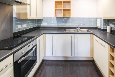 1 bedroom apartment to rent, Furnished -The Junction, Slough Station
