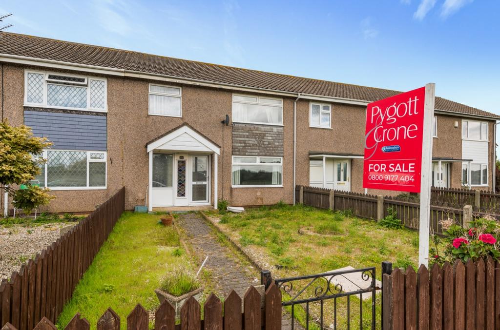 Queensway, Willows Estate, Grimsby, DN37 3 bed terraced house for sale