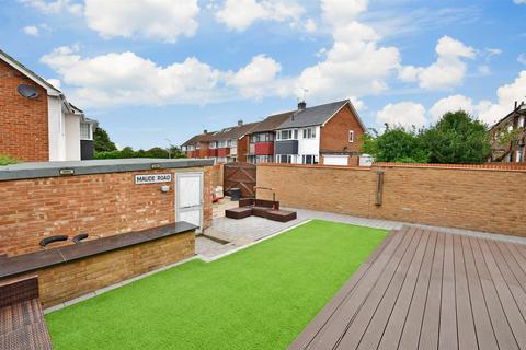 1 Caliph Close, Gravesend, DA12 4NP