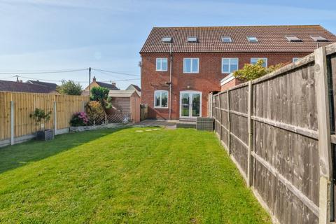 3 bedroom end of terrace house for sale, West Street, Billinghay, Lincoln, Lincolnshire, LN4