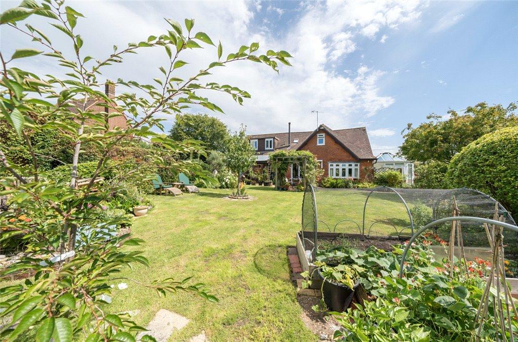 New Inn Road, Bartley, Southampton, Hampshire 3 bed detached house for