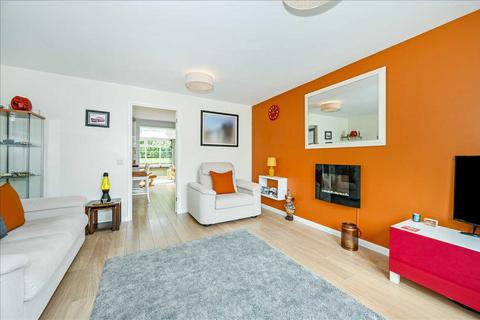 5 Grenadier Close, Locks Heath, Southampton, SO31 6UE