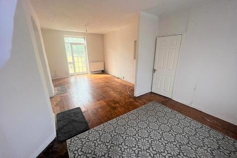 141 Downderry Road, Bromley, BR1 5QE