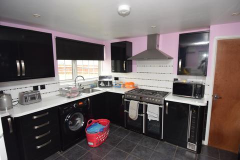 19 Antrobus Road, Amesbury, Salisbury, SP4 7NT