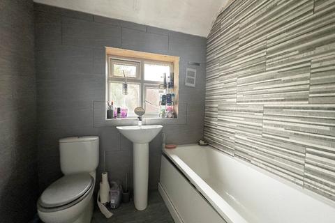 41 Sheffield Drive, Romford, RM3 9YH