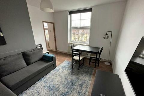 2 bedroom flat for sale - St. Katharines Way, London E1W