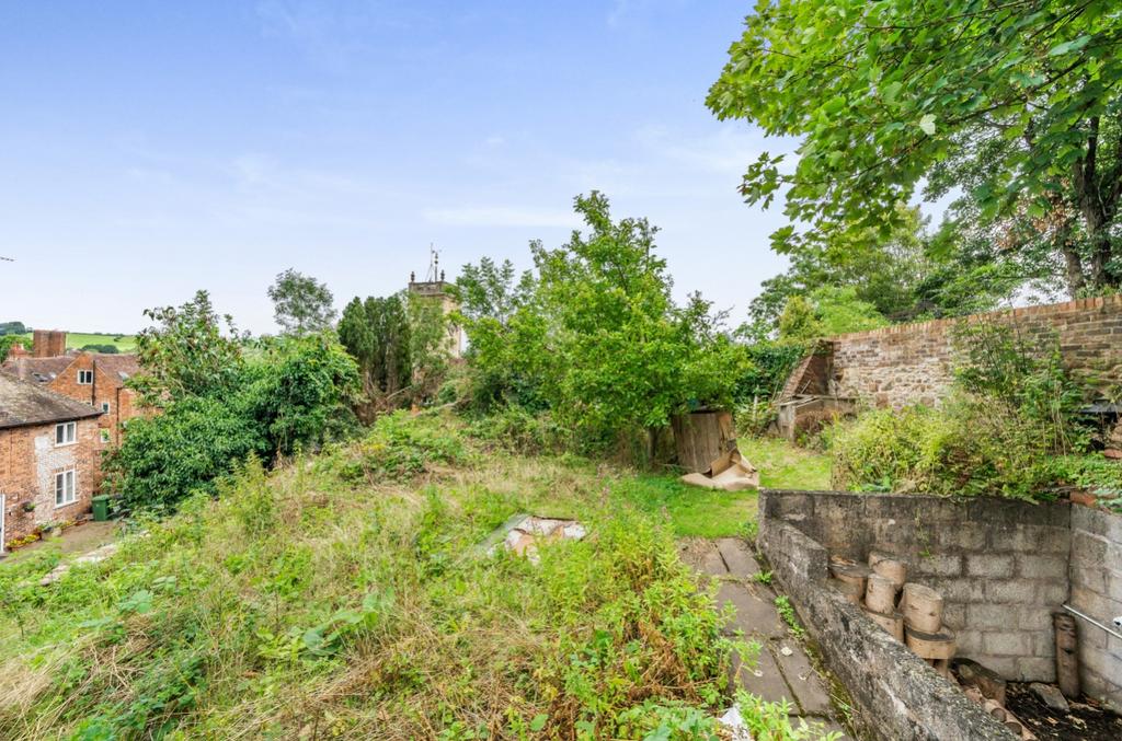 Garden view to cottage