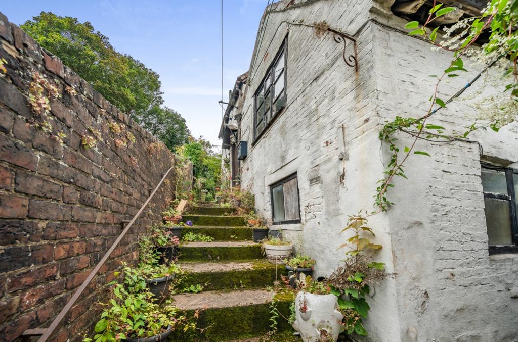 Steps to Front Door