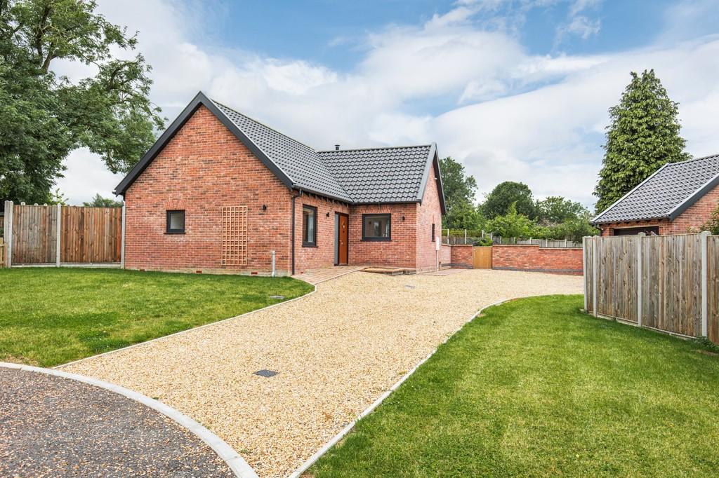 Swanton Morley 3 bed detached bungalow for sale £450,000