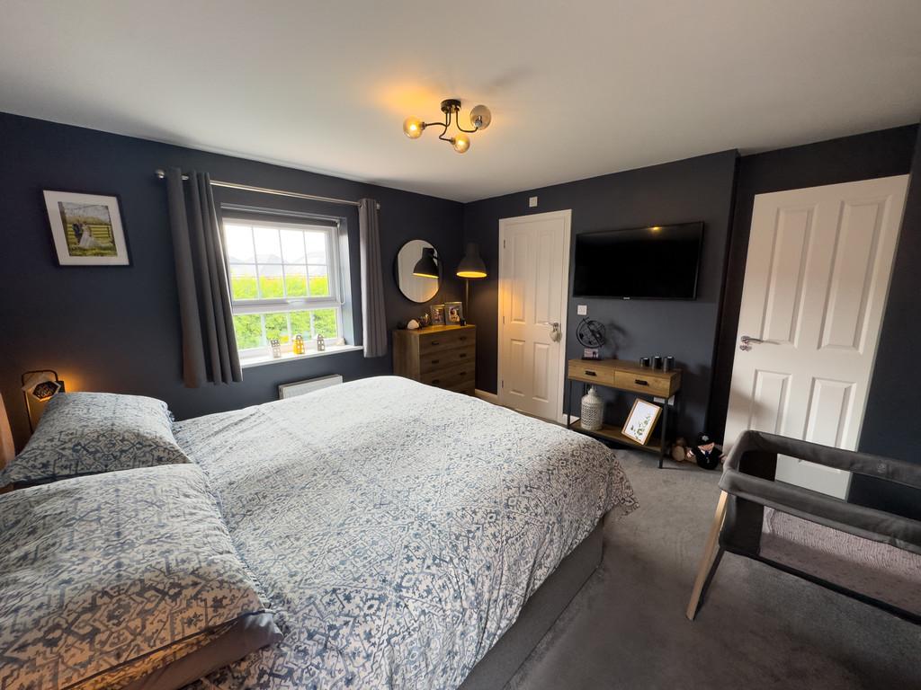 Master Bedroom1