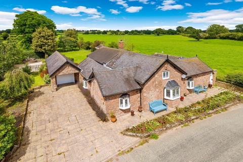 3 bedroom detached house for sale - Bearstone Road, Norton-in-hales