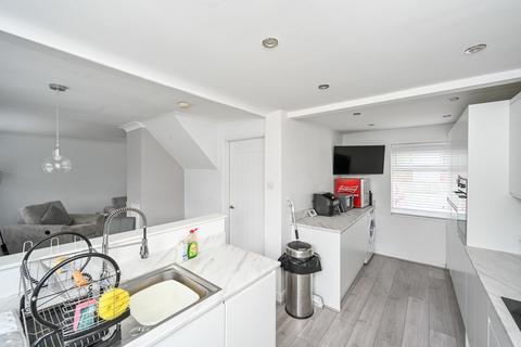 18 Field Lane, Great Wyrley, Walsall, WS6 6DB