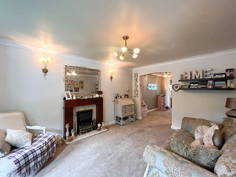 Chetwynd Park, Rawnsley, WS12 0NZ 2 bed semidetached house for sale
