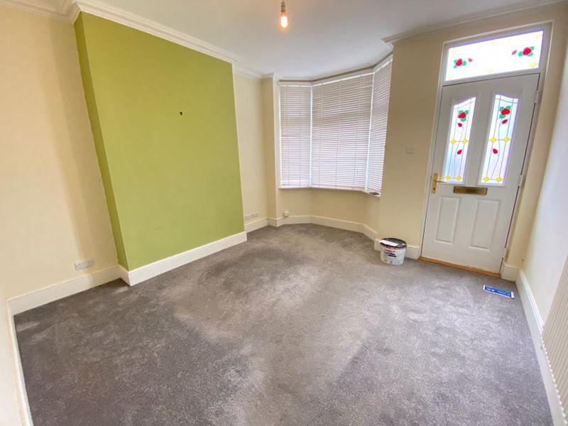 Hinckley Road, Earl Shilton, Leicestershire 2 bed terraced house to