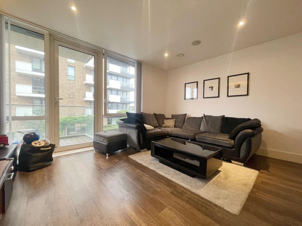 Studio Apartment to Rent