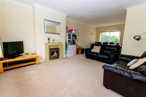 24 Bibshall Crescent, Dunstable, LU6 3NE