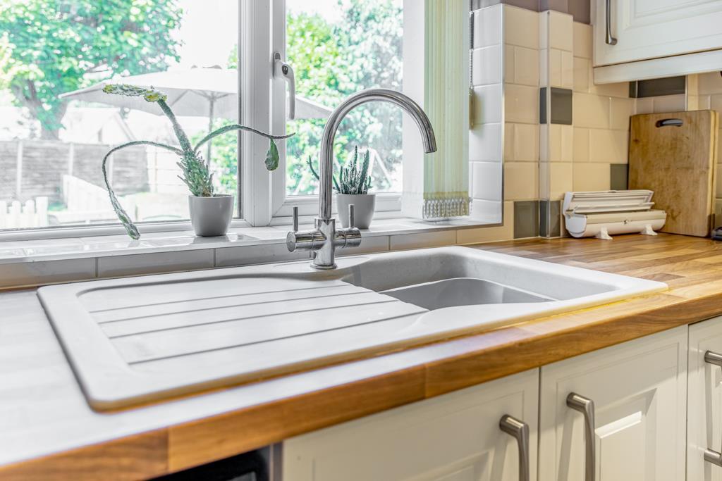 29 Campbells Close (Spalding)-14.jpg