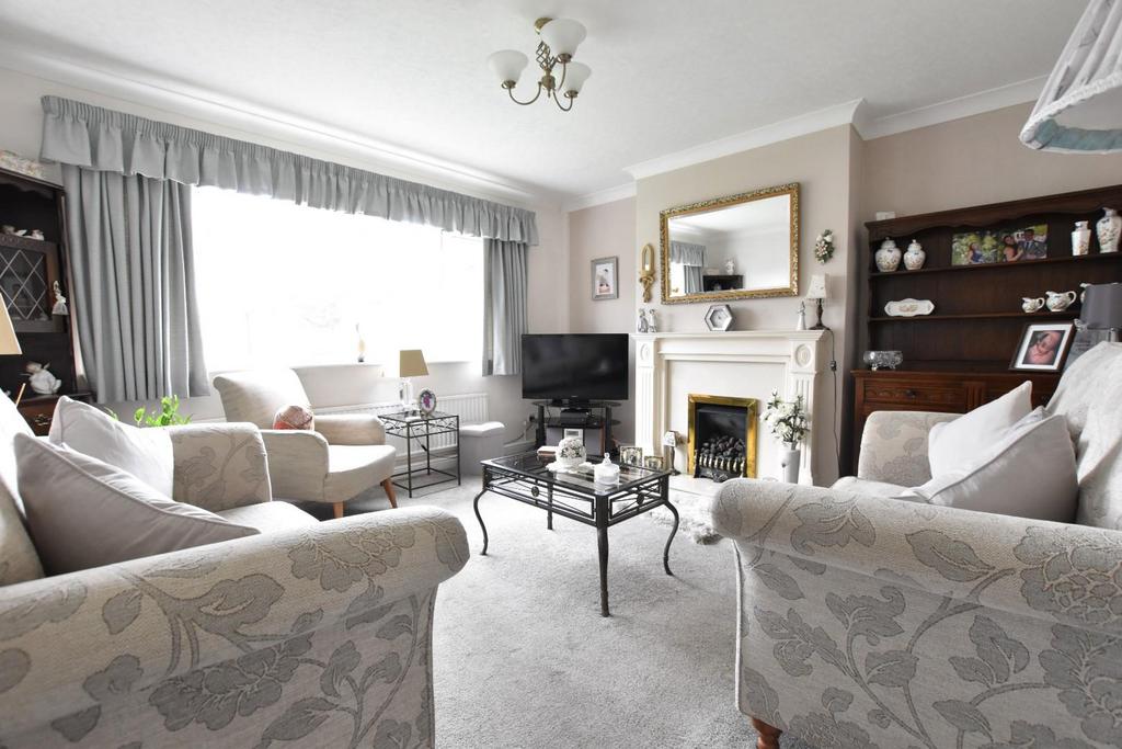 Bottesford Lane, Scunthorpe 3 bed semidetached house for sale £172,500