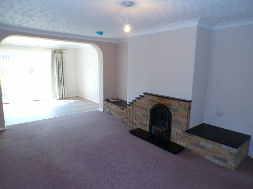 Cromwell Crescent, Market Harborough 2 bed semidetached bungalow £