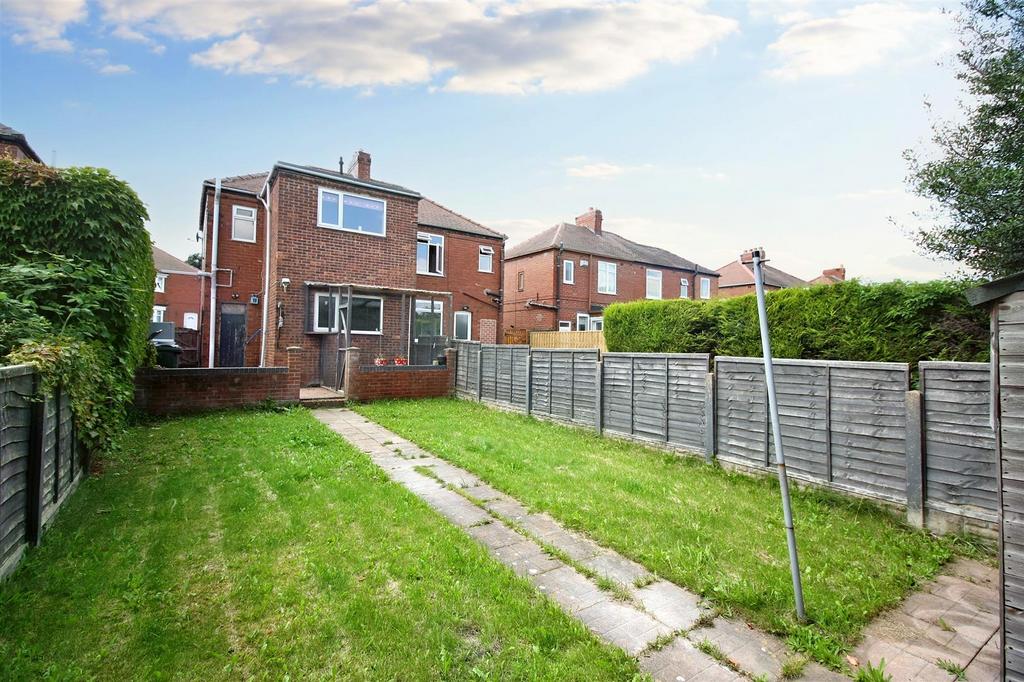 Kingsway, Wombwell, Barnsley S73 0EA 2 bed semidetached house for sale