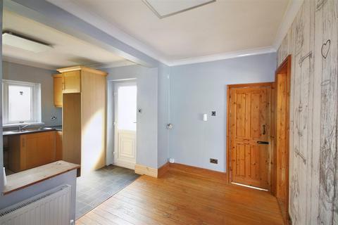 2 bedroom semi-detached house for sale - Kingsway, Wombwell, Barnsley S73 0EA