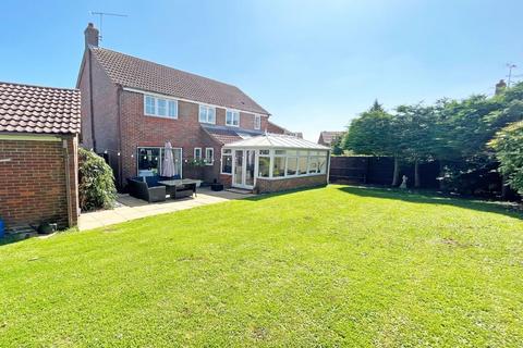 8 Boxfield Green, Stevenage, SG2 7DR
