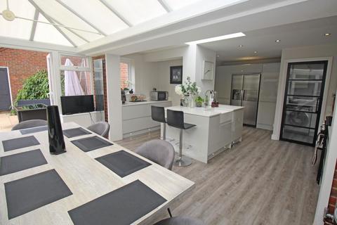 8 Boxfield Green, Stevenage, SG2 7DR