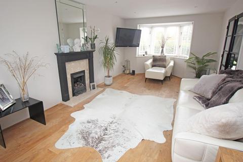 8 Boxfield Green, Stevenage, SG2 7DR