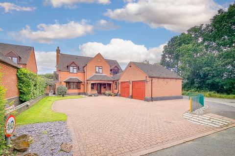 5 bedroom detached house for sale, Willow Close, Fradley, Lichfield, WS13