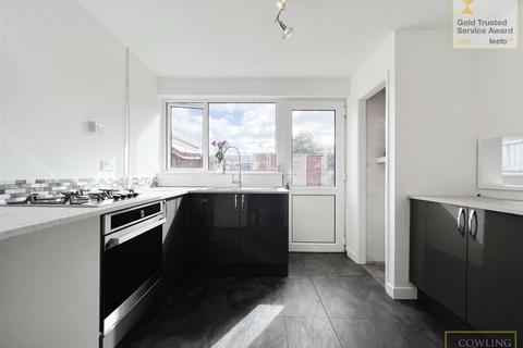 210 Falstones, Basildon, SS15 5DS