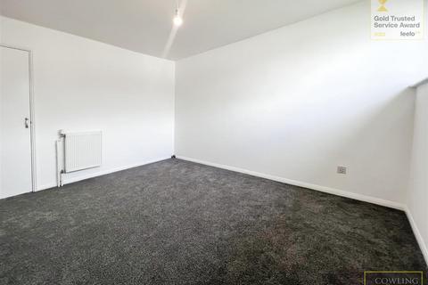 210 Falstones, Basildon, SS15 5DS