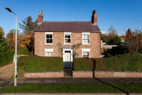 4 bedroom detached house for sale, Main Street, Melbourne, York