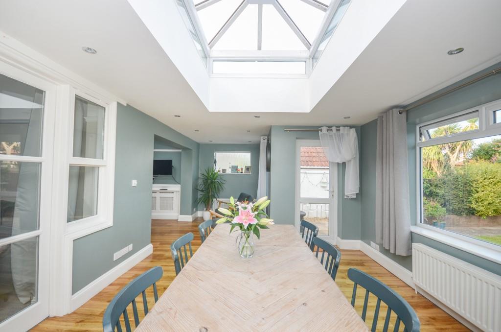 Dining room - family room pic 4.jpg