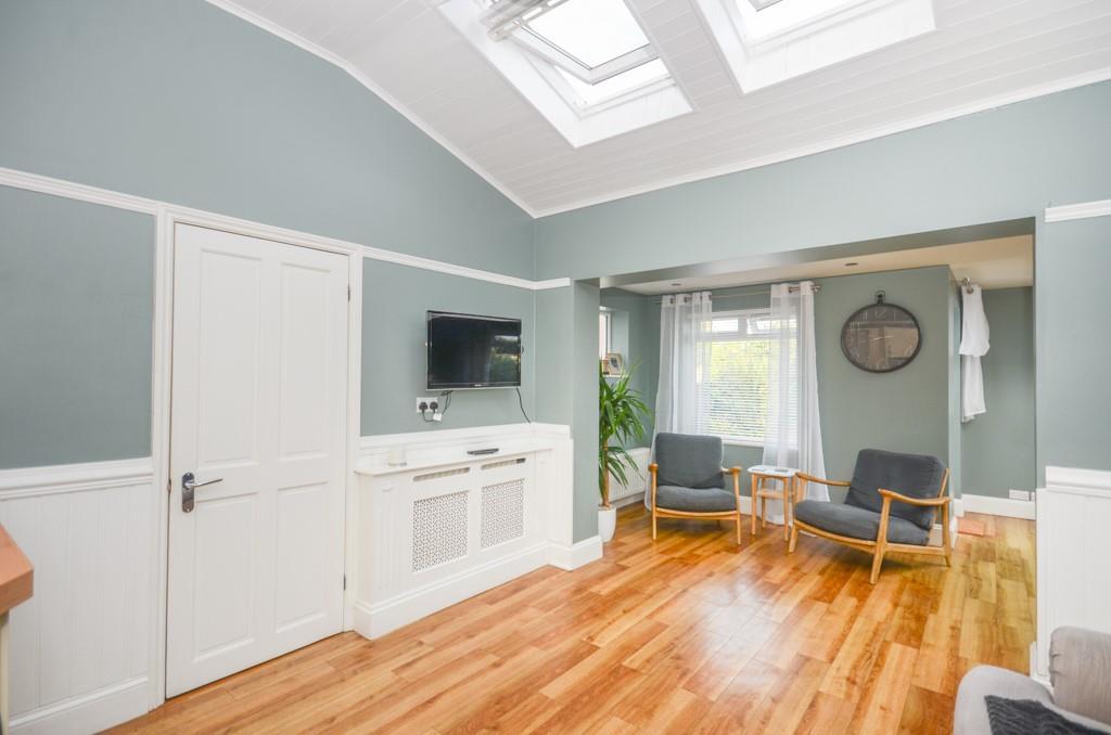 Dining room - family room pic 6.jpg