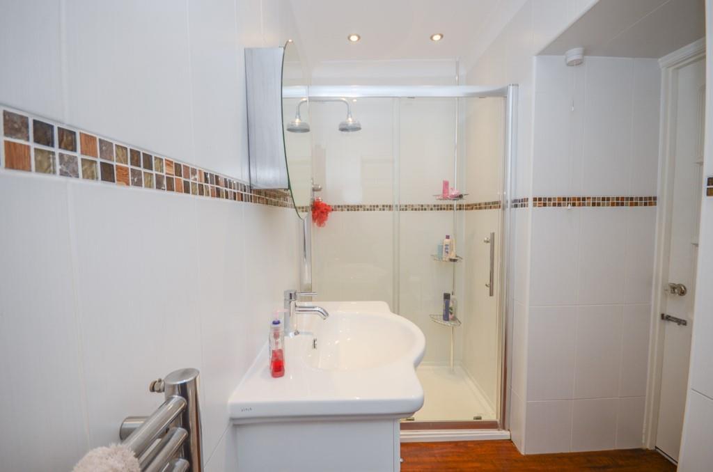 En suite.jpg