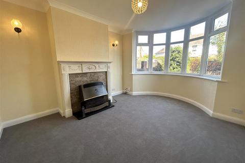 90 Bowling Green Road, Dudley, DY2 9NA