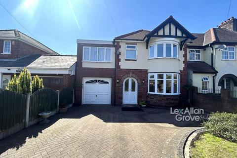 90 Bowling Green Road, Dudley, DY2 9NA