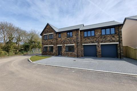 5 bedroom detached house for sale, Tresmarrow, Launceston