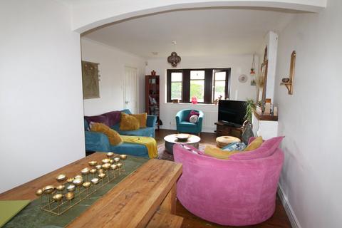 3 Rose Meadows, Keighley, BD22 6LW