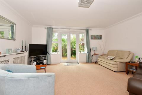 4 bedroom end of terrace house for sale, Millways, Freshwater, Isle of Wight