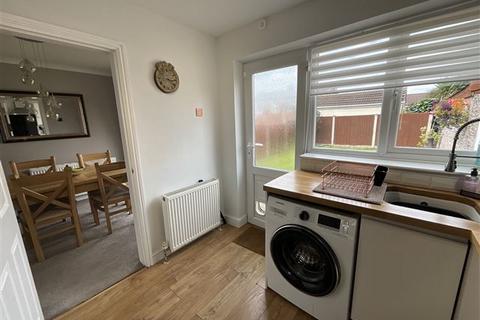6 Chestnut Road, Swallownest, Sheffield, S26 4SN
