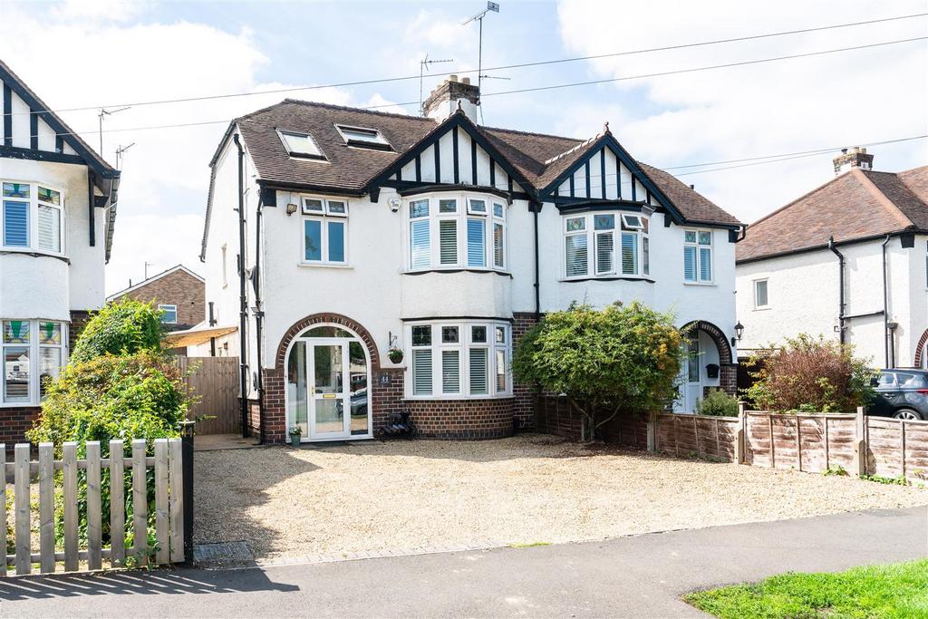 Estcourt Road, Gloucester 4 bed semidetached house for sale £475,000